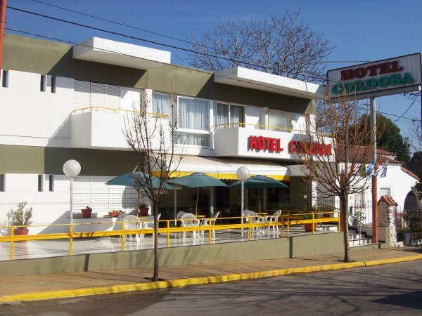 Hotel Cordoba Вилья-Карлос-Пас Экстерьер фото